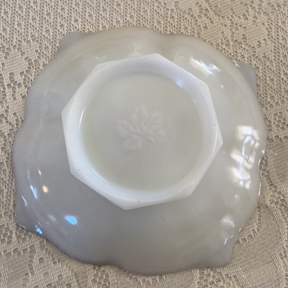Indiana Glass Serving Bowl - Picture 2 of 3